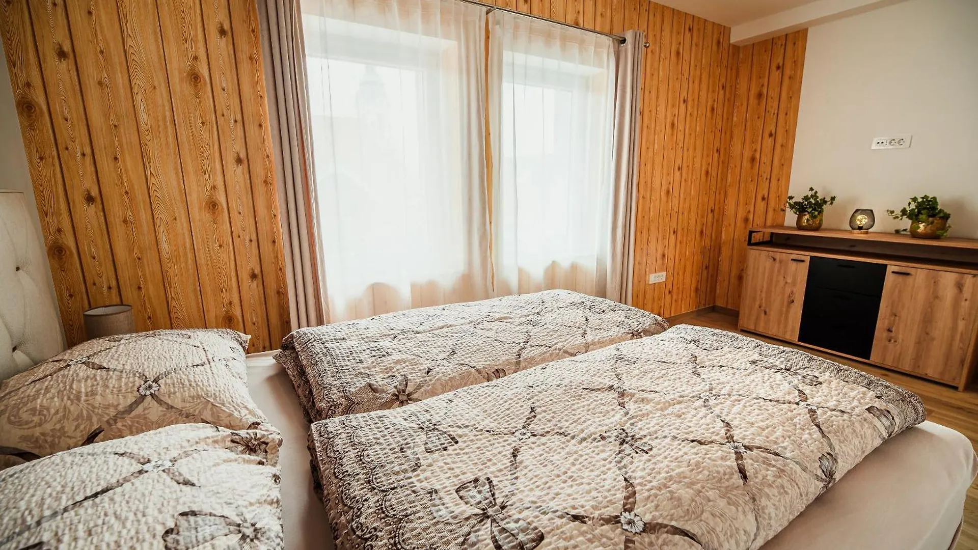 B&B Mio Nonno Rooms Ljubljana Ex Bizeljcan Rooms krevet i doručak